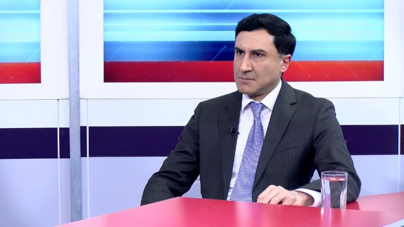 Գործ ունենք իշխանության յուրացման հանցակազմի հետ, գուցե, զուգորդված սահմանադրական կարգի տապալմամբ. նոր կազմավորված ՍԴ-ն լեգիտիմություն չի ունենալու. ՍԴ նախագահի խորհրդական (տեսանյութ)